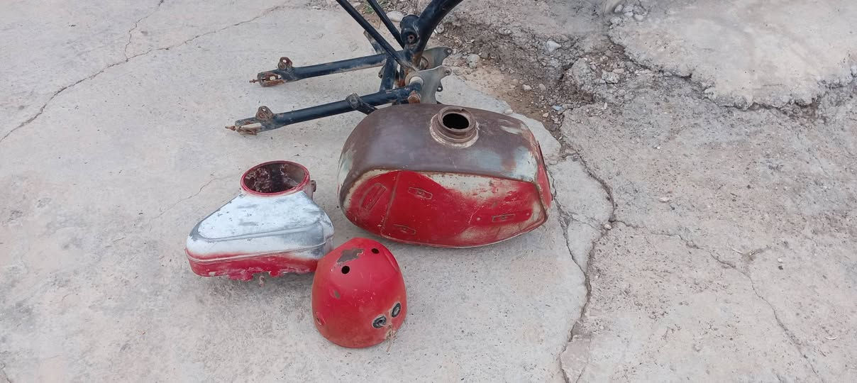 شاصي واحد وثمانين لوك قطرة لحيم مابي مكلف بنشر اتصل على الرقم *********** العنوان ديالى ناحيه جباره
