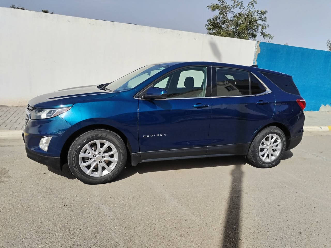 السلام عليكم

للبيع او المرواوس ب اقل 
كوينكس ٢٠٢٠ تبريد قطعتين تحكمات ستيرن كشن كهرباء  بيهه صبغ بس بنيد مبدل ومصبوغ  وصور السونار مرفقة بالمنشور
رقم واسط انكليزي تحويل بالاسم جاهزة للاخير ماشية ٤٩
السعر ١٣٠ وبيهه شي بسيط للطيبين
***********
مكاني واسط الكوت
