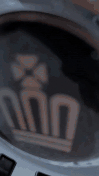 السلام عليكم كيه هونده للبيع مكينه وكير سوبر3000موديل 96رقم بغداد السعر 50هيه مرور صفر رقمي ***********
