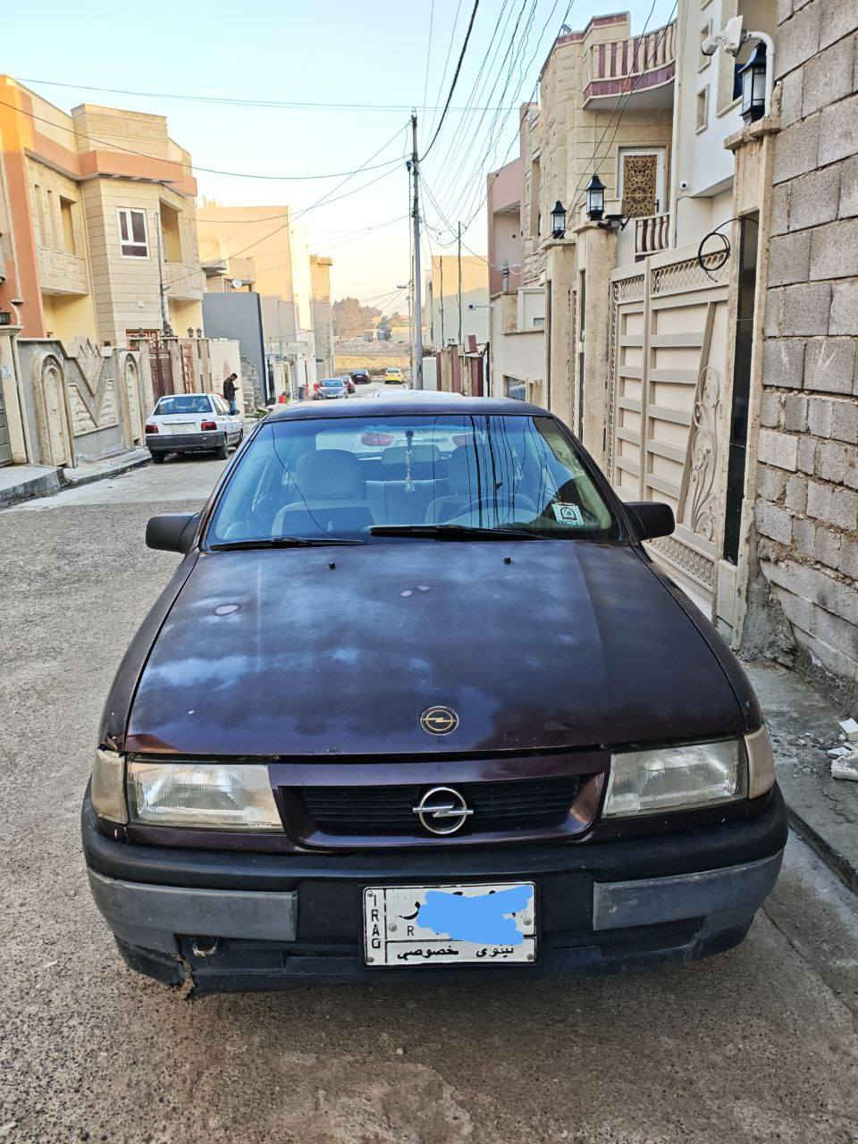 فكترا موديل 90حجم 20 كير توماتيك جامات امامية كهرب
رقم ابيض الماني
مصبوغة عام جمالية 
سنوية ساقطة 
شرعي موجود شرط تحويل
المكان موصل حي الفلاح الثانية 
السعر 33 و بيها مجال بسيط
***********
