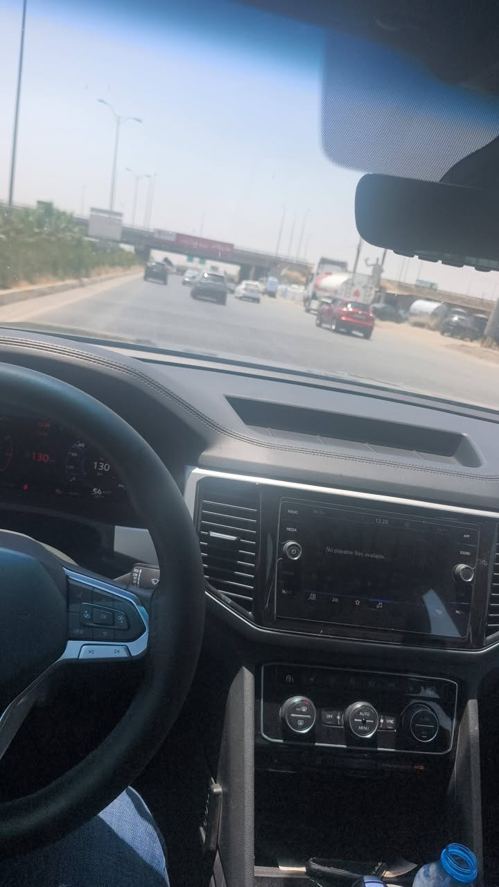 اطلس سبؤرت سته سلندر
2022 موديل 
84 الف كيلؤ ماشيه 
مستعجل للبيع مكان سيارة اربيل 205 ورقه  
فقط بابين صبخ بدون ارباكات دواخل 
*********** وتس اب
