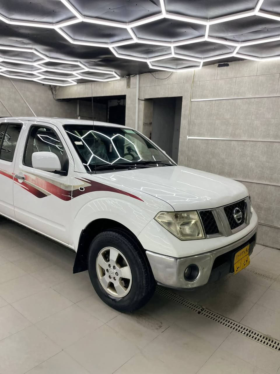 سلام عليكم نيفارة كير اوتماتك  جديدة جاهزة من كلشي كير مكينة تبريد صدر تايرات جددسيارة جاهزة ع اخر حبة تحويل ثاني يوم السعر ١٠٥ 
سونار موجود 
بغداد العزالية
***********
