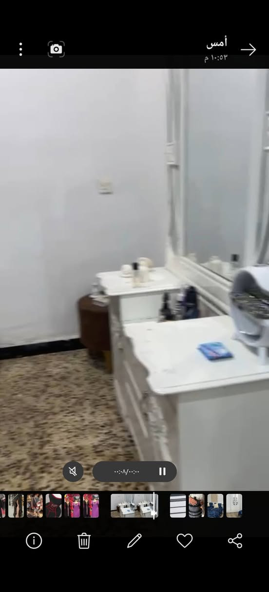 سعرها 350 مكان شالجيه


**إذا كنت صاحب هذا الإعلان وتريد حذفه لأي سبب، رجاءا أرسل رسالة إلى الدعم الفني**