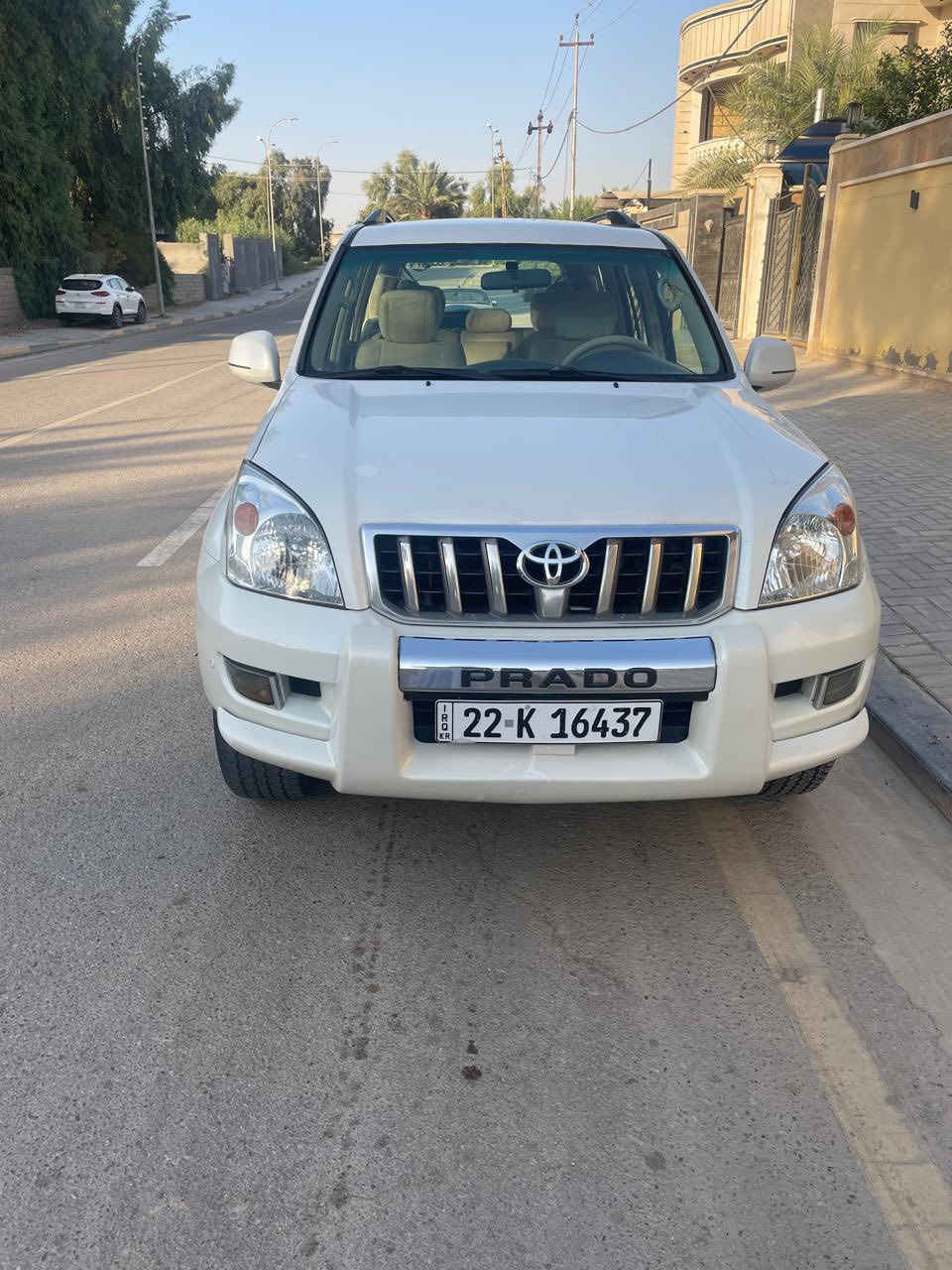 السلام عليكم برادو 2009 لون ابيض صدفي السياره مكفوله كفاله عامه شامله الكير والمحرك مابيه اي نقص 
محرك 4000 v6 
السياره vx 
دبل اكسل
 دبل تانكي
كشن جلد 
رقم السياره شمالي سعره 175  مكانه واسط الزبيديه
***********
