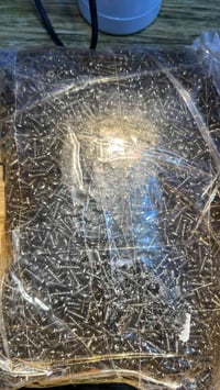 براغي الكترونيه • ناعمه • ٢ مليون