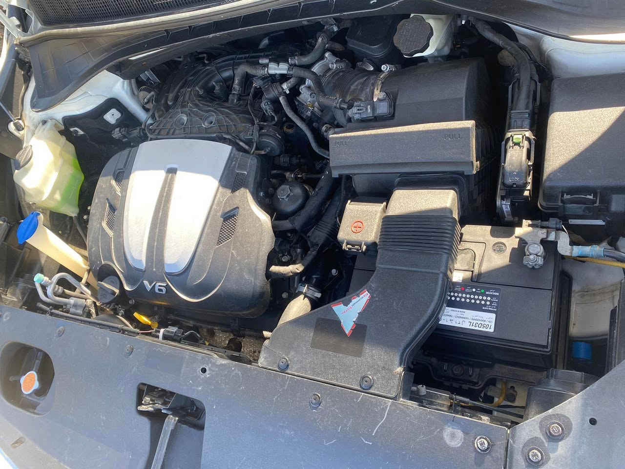 سورنتو خليجي 6 سلندر 
موديل  2016
ماشية 130
كفالة عامة 
215 وبيها مجال 
شاشة كبيرة 
كامرة دواره
حساسات امامية و خلفية
بصمة
مواصفات 2016 معروفة …

***********
