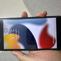 ايفون ٧بلاص ذاكره ١٢٨  بطاريه ٨٠ جهاز بلادي  الاستفسار 07721238733
