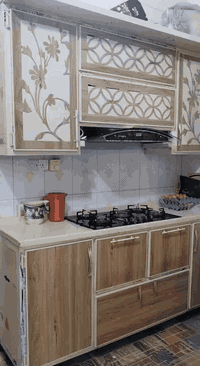 غراض منزل للبيع
التخامه..سعر الواحد ب٢٠٠
الكاونتر.. كله مرمر السعر ب مليون وبي مجال 
غرفة الخشاب.. مليونين وبيه مجال 
***********
