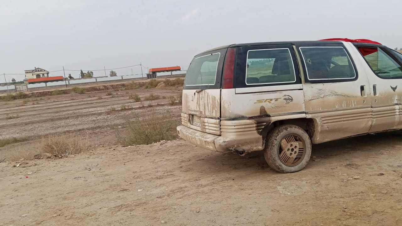 سياره  موديل 91رقم ديالي مكانه الديوانية سعر24ورقه مرواس ***********
