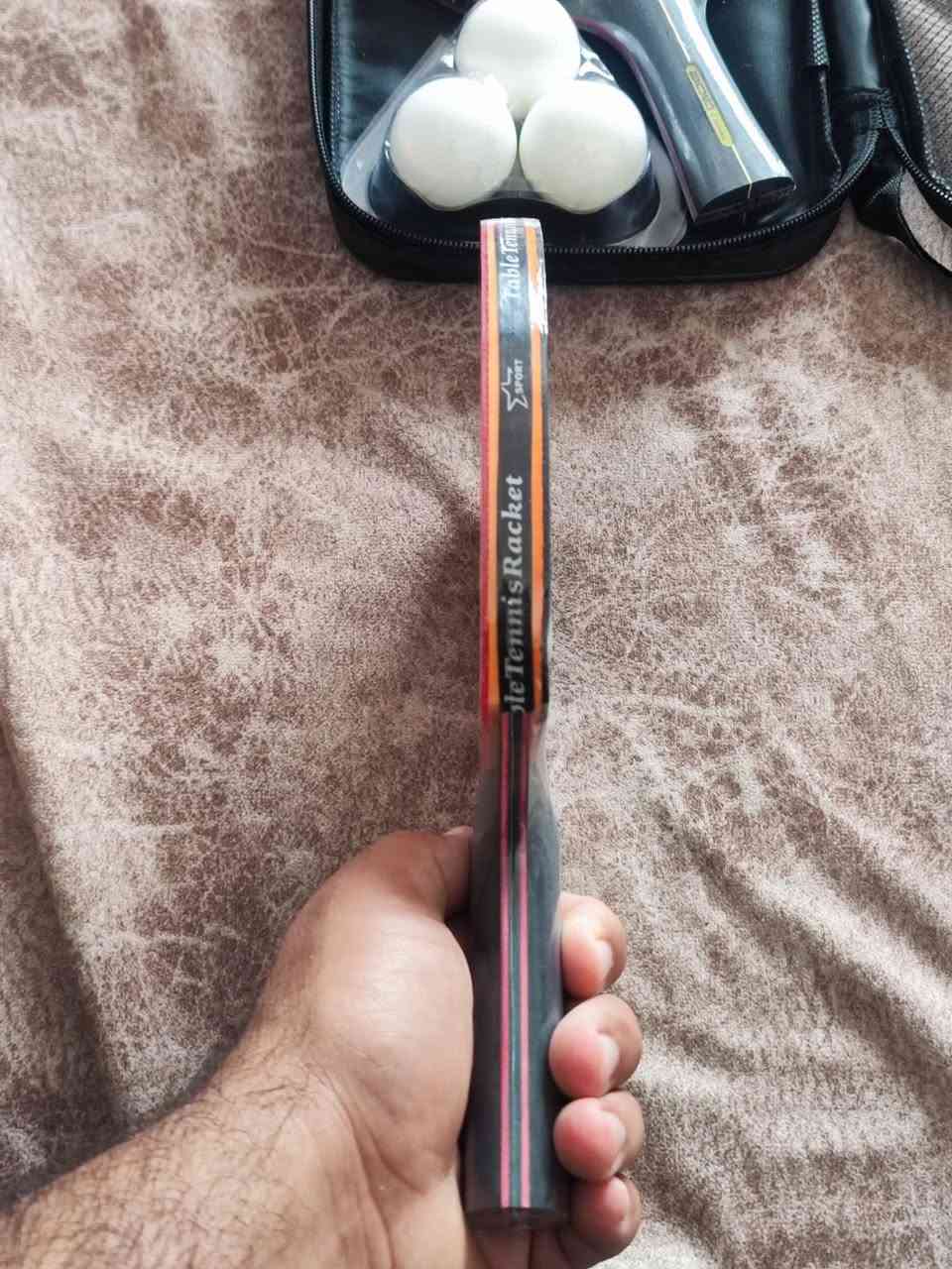 مضرب منضدة ماركة عدد 2 يجي وياهن 12 كره و الحقيبه مالتهن 
سعر ٤٠ الف


**إذا كنت صاحب هذا الإعلان وتريد حذفه لأي سبب، رجاءا أرسل رسالة إلى الدعم الفني**