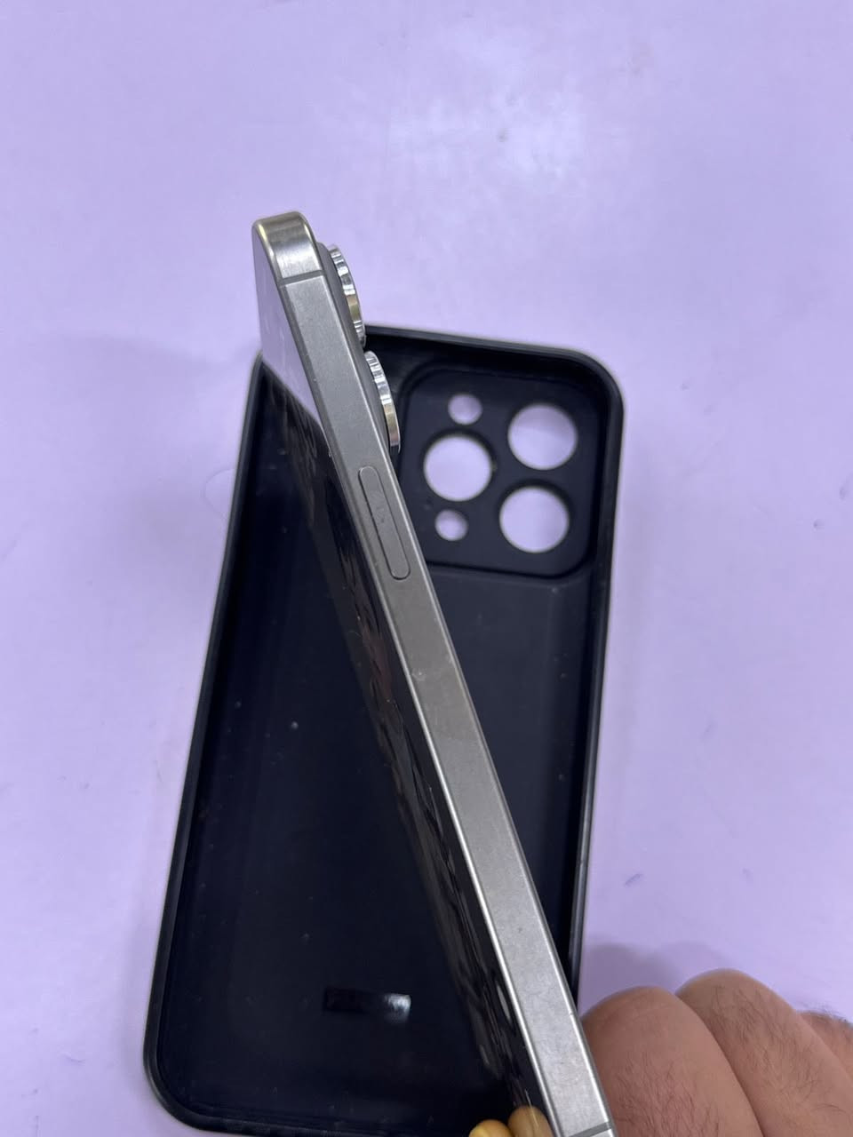 السلام عليكم
آيفون 15 بروماكس للبيع
بطاريه 89 
جهاز استخدام شخصي مامتعوب نظافته 100‎%‎
لون تيتانيوم المرغوب 
السعر مليون وبيه مجال بسيط 
للاتصال 
***********
