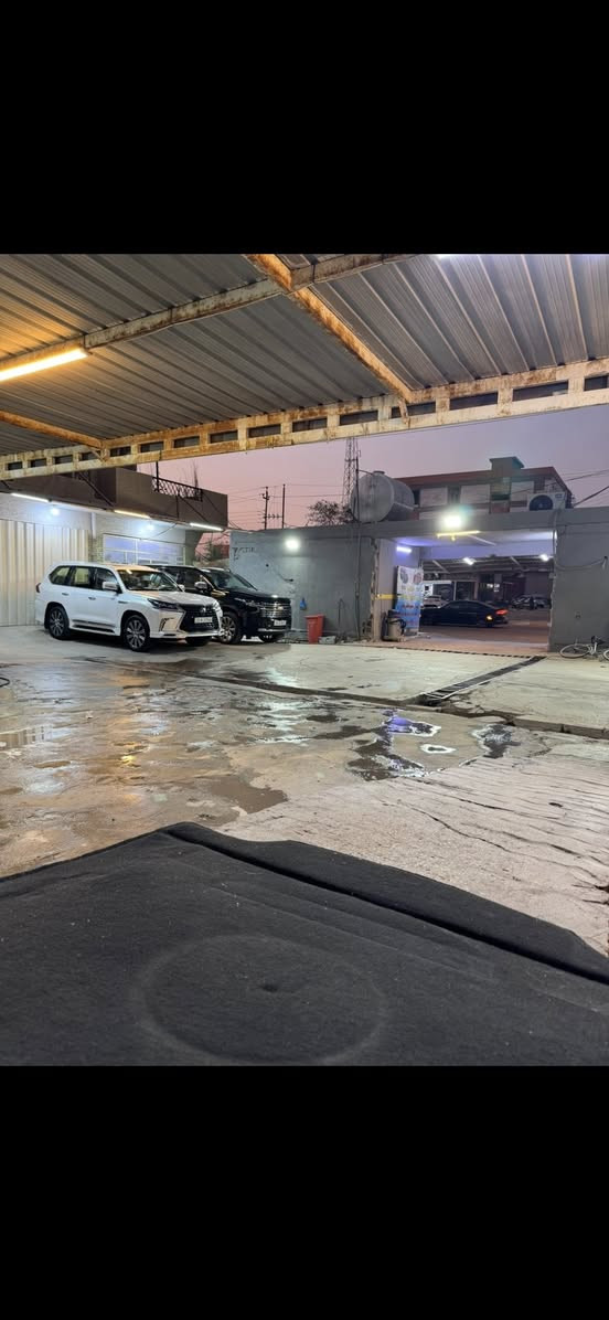 محطة غسل سيارات للبيع
تحتوي على 
غرفه استراحه 
مضخه غسل 250 بار 
كمبريسر هواء 300 لتر 
بطل زاهي 80 لتر 
مكنسه 3 ماطورات 
سستم كامرات كامل 
تانكي ماء 3000 لتر 
تانكي ماء 2000 لتر 
مولد 30 kv 
تانكي كاز 250 لتر 
محطه جاهزه وشغالة رأساً تشتغل 
مكان المحطه فلوجة حي الشرطه 
***********
