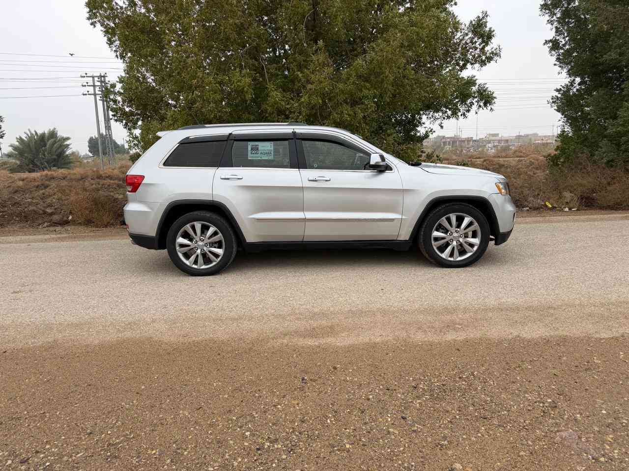 جيب موديل 2012 وارد امريكي مكفوله من الضربه بيها 3 قطع صبغ باب خلفي جهت العبري وجاملغ وبنيد وبيها الخشم مال الصفحه الثانيه بس الخشم صبغ حادث امريكا دعاميه خلفيه فقط تعتبر كلين 
كير ومحرك 6سلندر 
تخم تاير 
حداده وباتري جديد 
رقم بغداد الجديد تحويل مباشر 
5راكب 
مكلف بل نشر الخاص مغلق 
واسط الكوت 
السعر 155 وبي مجال
***********
