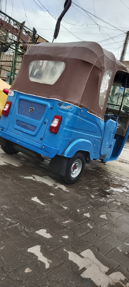 سلام عليكم شباب تكتك رقم  وسنويه بغداد موديل 2022 شهر 11 كفاله بيه بس الغد بارد بي صبغ ودوس  معمرات وبيه يم الباب إصبعين   بارد اي معجون مابيه تجي تفحص وتكلب يله وتقتنع ياله تاخذهه مكاني مدينه الصدر  رجأن الموشراي لايعلق رقمي.   ***********
