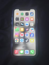 اكس ار فقط بطاريه مبدل وبطاريته٨٤اصليه ولباقي كله مكفولً لبيع او امروس...