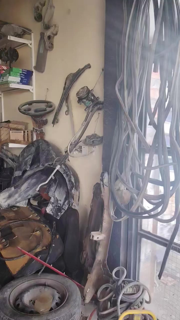 َأدوات بيجو 306
وكماليات سيارات اي شي تحتاج سيارتك احنا بالخدمه 
انسب الأسعار لسنا الوحيدين لكننا الأفضل 
إذا مو جمله مانقبل لا تشتري 
الموقع /تكريت قضاء العلم سمرة في كماليات الآخوين
قرب من فلكه سمرة الجديد
حاتم وخلف وحمودي 
رقم حاتم 
***********
رقم خلف
*********** الاتصال بالرقم
