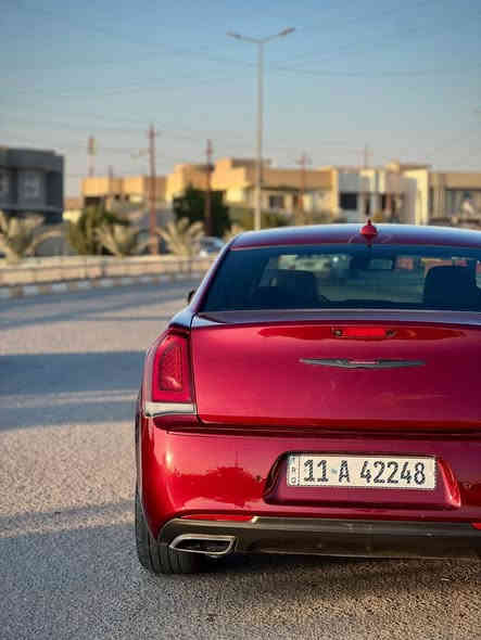 المواصفات : رقم بغداد بسمي 

فول واحد على واحد 

* پانوراما . 

* رادار امامي  . 

* نقطة عمياء . 

* حساسات امامية . 

* ويل قياس 20  . 

* حساسات خلفية . 

* شاشه كبيرة مع نظام ملاحة  GPS .

* سستم صوت مع دمام .

* مقصورة الركاب من الجلد 

* المقاعد الأمامية كهربائية .  

* تشغيل عن بعد . 

* محدد سرعة . 

* تلفون بلوتوث . 

* كاميرا خلفية .

* مرايا متحسسة للاضاءة العالية .

* كير شفت بالستيرن . 

* دخول ذكي (بصمة) .

السعر 325 بيها مجال 

رقم الهاتف ***********
