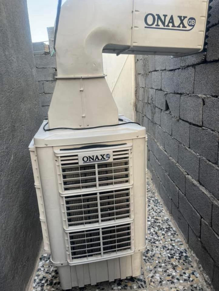 السلام عليكم 
مبردة كونفيره نظيفة 100% 
سعر 120 قفل
*********** 
متواجد اتصال فقط
