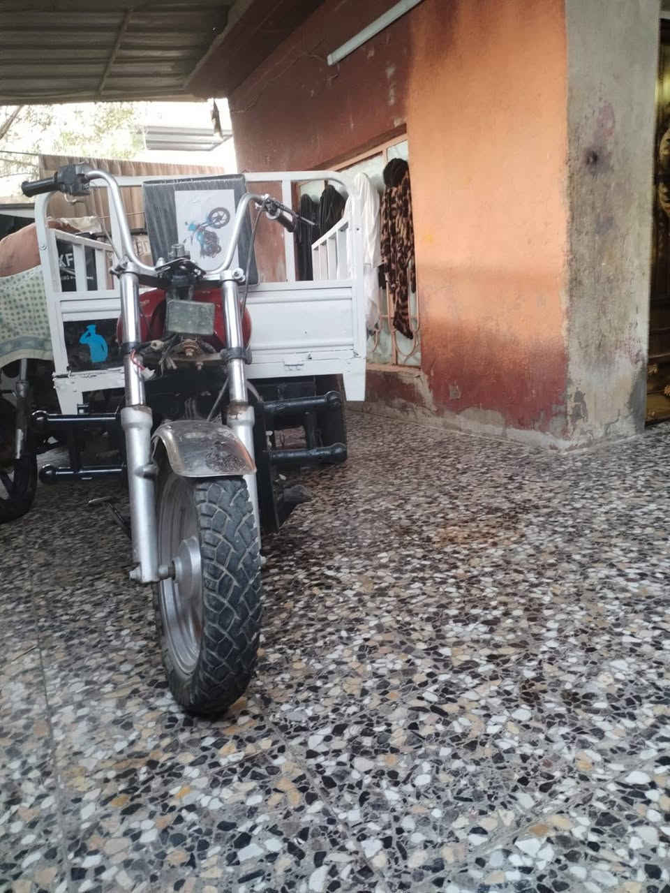 ستوته نضيفه لبيع ادوات مكفوله  بكاني بصره حيانيه سعر ٥٥٠ ‎***********,
