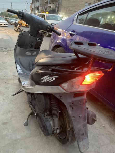 السلام عليكم ماكس منغولي للبيع 
دراجه كلشي مابيه كفرات بلاديه مفتوحه 
كلشي بيها جديد كل نقص مابيها نضافه90%
سعره 600 مكاني بغداد الشعب
***********
