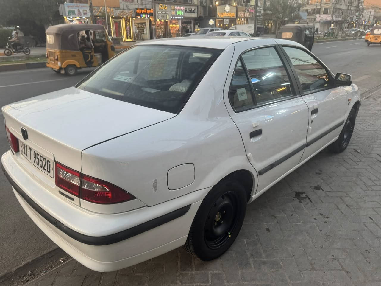 السلام عليكم سمند موديل 2016 بسمي رقم بغداد انكليزي شركة العامة السيارات كفالة عامة ضربة صبغ تبديل مكينة كير صدر امامي خلفي دوشمة عام تخم تاير تبريد ثلج حماوة صفر ترايهة مال سيارة زيرو وكلش جديدة لا خياس ولا تنكيد على وضع الشركة بلاد السعر 67$ ورقة وبيهة مجال شي بصيط تلفون *********** العنوان بغداد الشعب
