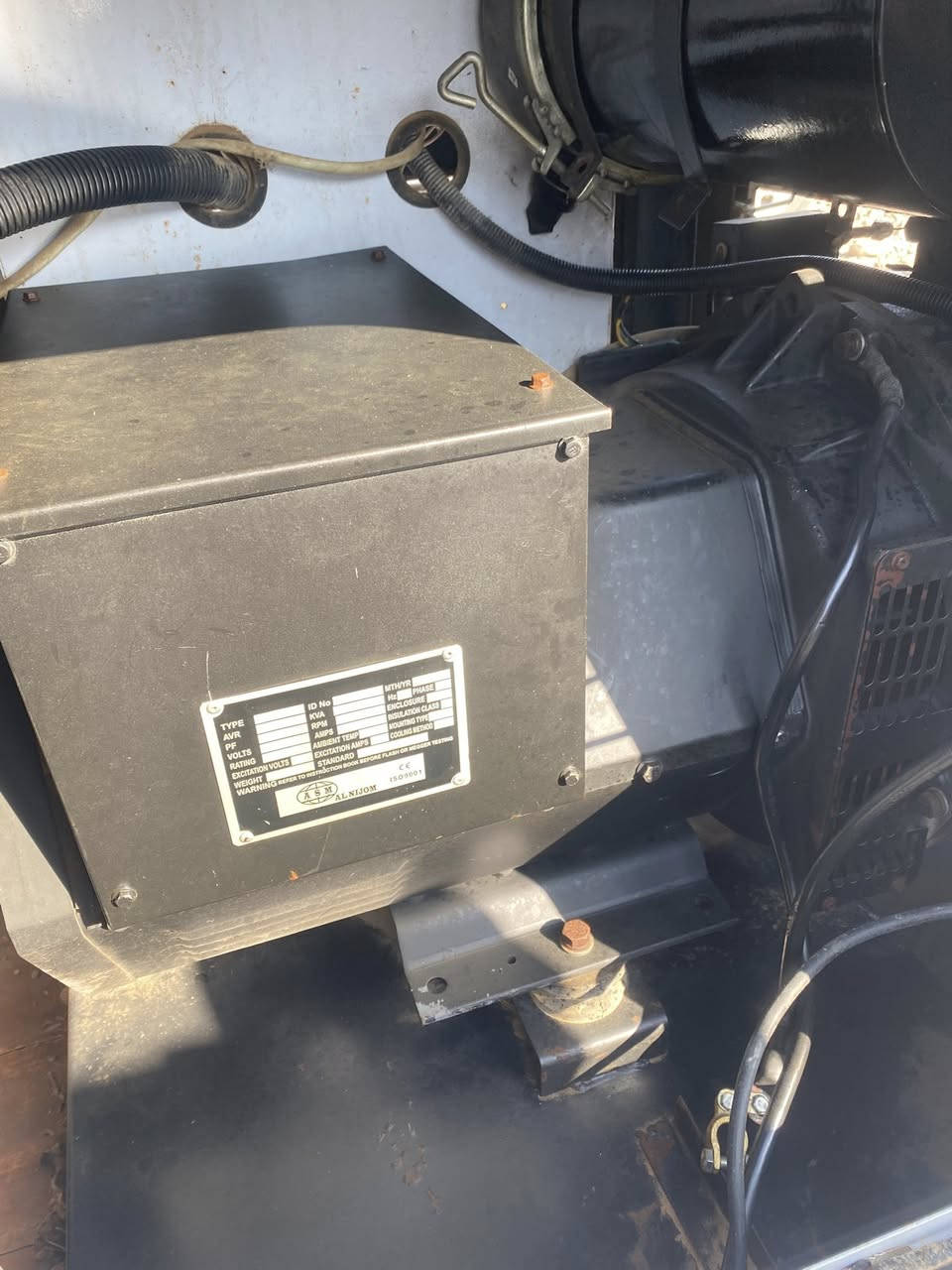 اسلام عليكم بيركنز النجوم  ٤ بستم سوبر كاتم  مشتغل قليل ما مفتوح لا صرف ولا بخار ٣٨ كيفي مكان ديالى  ***********
