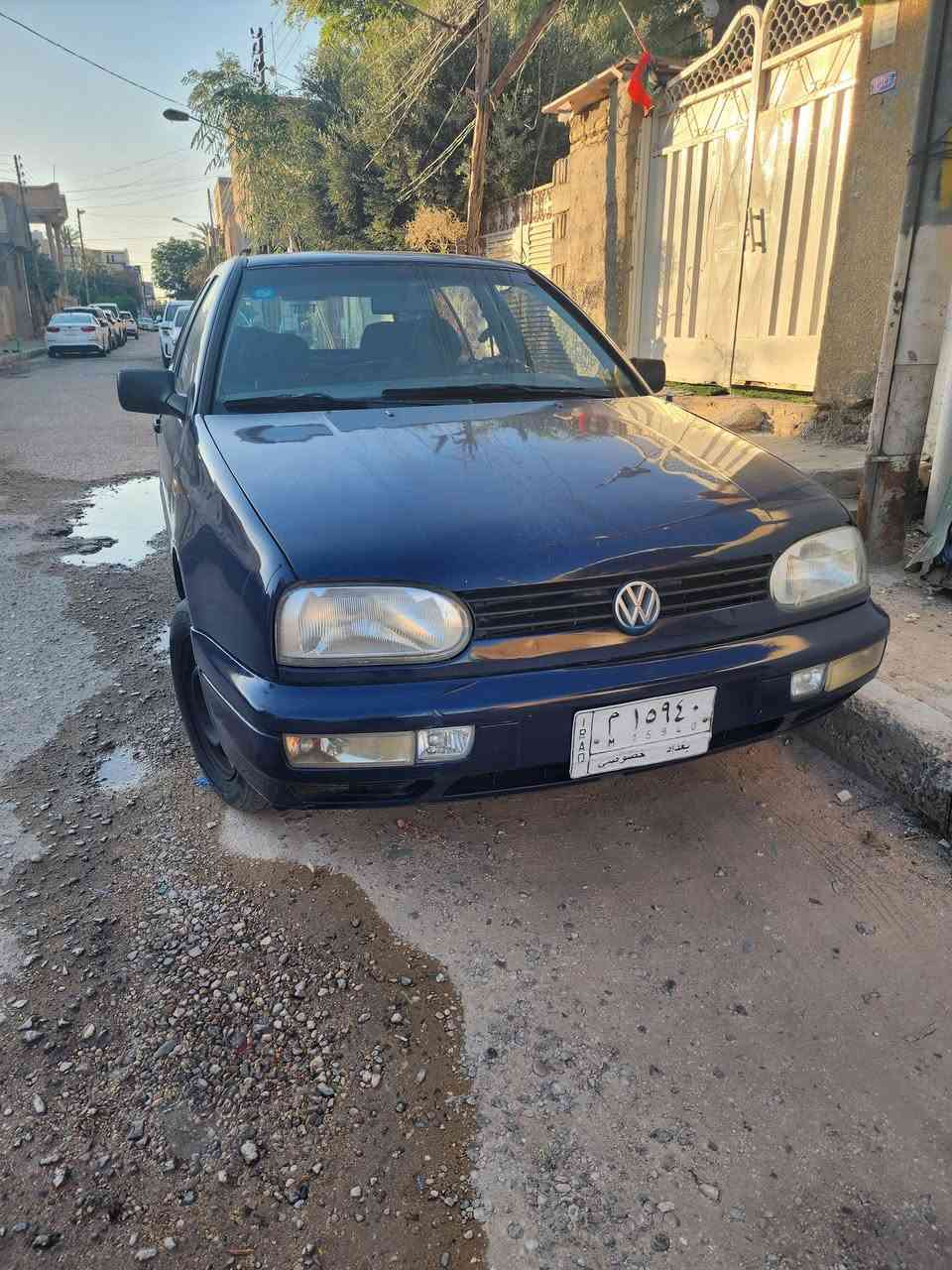 كولف 1993 محرك 1800 كابريته دوش كير عادي 
 جاهزه صبغ عام اثر جراد بدون حادث 
حدادي امامي او خلفي جدد تتدفه  تبريد  شغالات 
هزه جديده  السعر 38   *********** \***********
