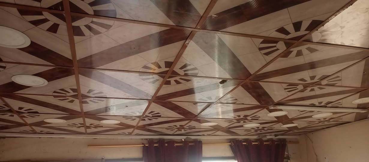 سلام عليكم
سقف ثانوي 5×5 للبيع مناسب
***********
