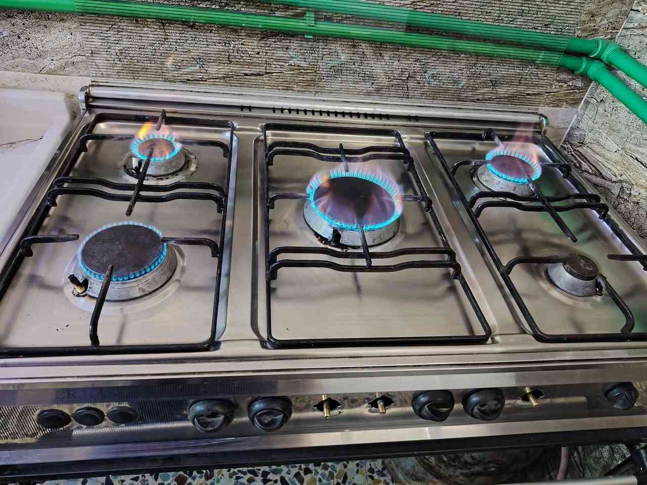 للبيع


**إذا كنت صاحب هذا الإعلان وتريد حذفه لأي سبب، رجاءا أرسل رسالة إلى الدعم الفني**