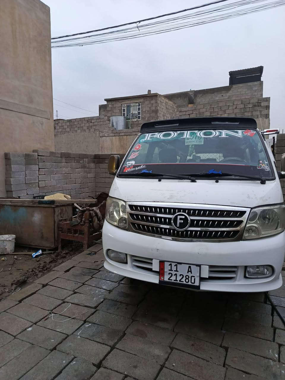 السلام عليكم فتون للبيع موديل 2009 رقم انكليزي بغداد
شرط التحويل و الوكاله سنويه 28  
مصفره هيئه ومرور 
كير ومكينه واكسل شرط  
طخم تأير قبل 10ايام شادهن حته السبير جديد 
مكفوله من الصبغ والضربه 
العنوان موصل الأيمن  

السعر 67 وبيها مجال الرقم ***********.
كورك *********** خاص ماجوب
