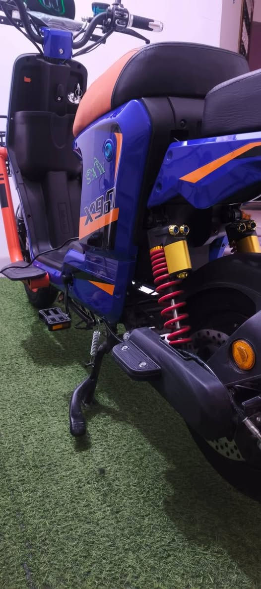 السلام عليكم  دراجه شحن للبيع جديده بعدها  التفاصيل  داخل الصوره مالته  لي يريد تفاصيل أكثر عل خاص العنوان سماوه يارزاق ياالله  سعر ٧٠٠  وبيها مجال


**إذا كنت صاحب هذا الإعلان وتريد حذفه لأي سبب، رجاءا أرسل رسالة إلى الدعم الفني**