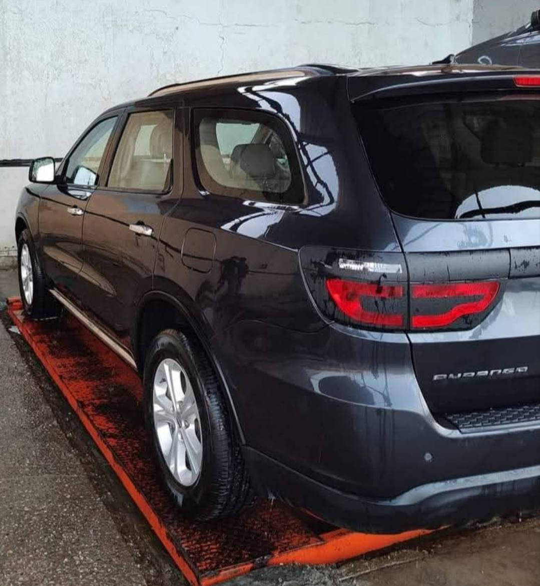 /// السعر 168////
دورنكو  13 اصل
سنويه بأسمي 
مكانها ناصريه 
اللون نيلي 
رقم الهاتف ***********
كتاب الفحص مرفق مع الصور
