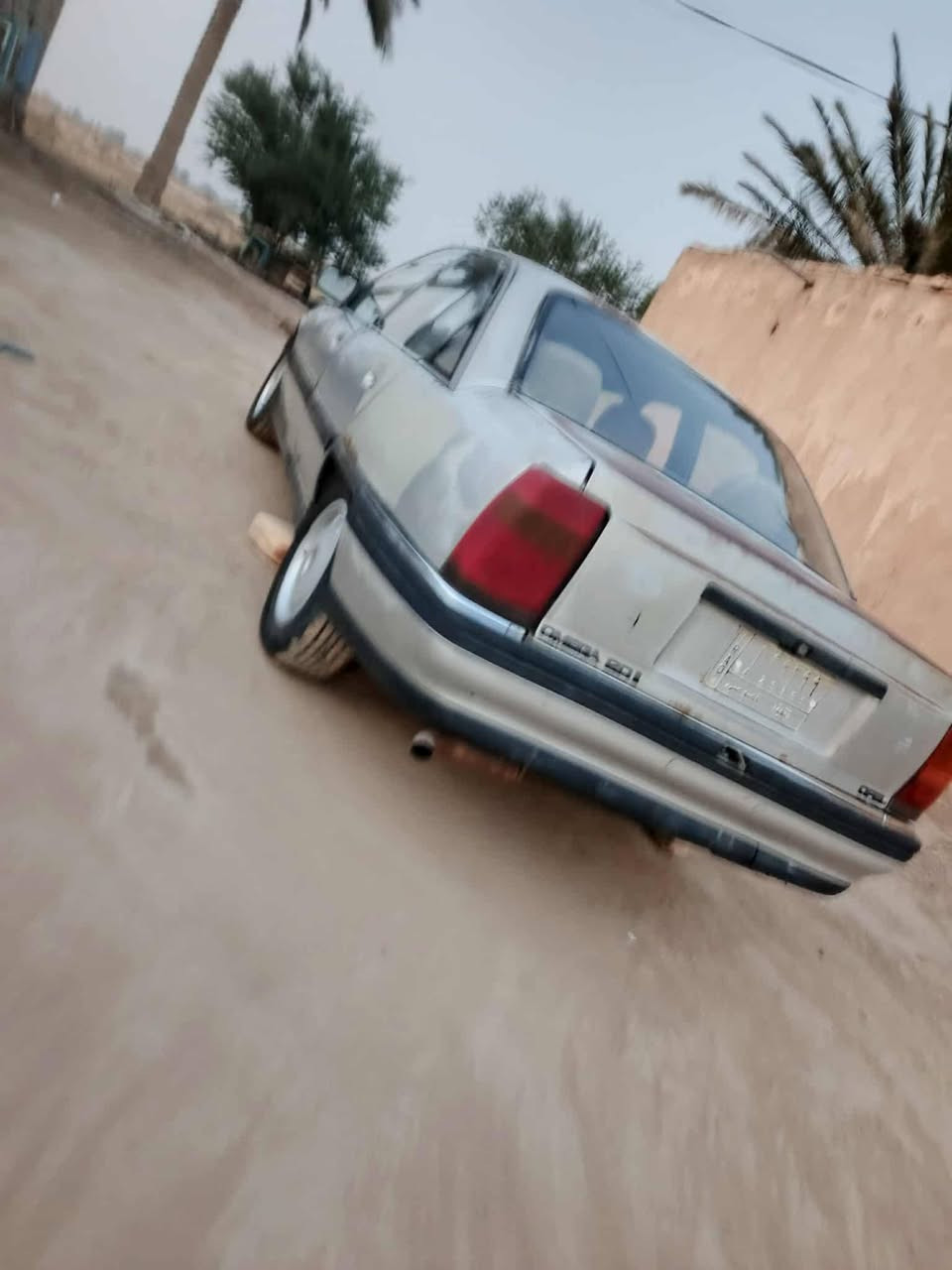 اسلام عليكم اوبل اوميكه مكينه بيه خيط بخار قليل ما تنقص ابد  كير ما بيه شي كهربائيات شغاله رقم نجف سنويه لل٢٨ مداور ثاني يوم حداديه زينه موديل ٩١ العنوان ديوانيه رقم الهاتف *********** سعر ٢٢ وبيه مجال
