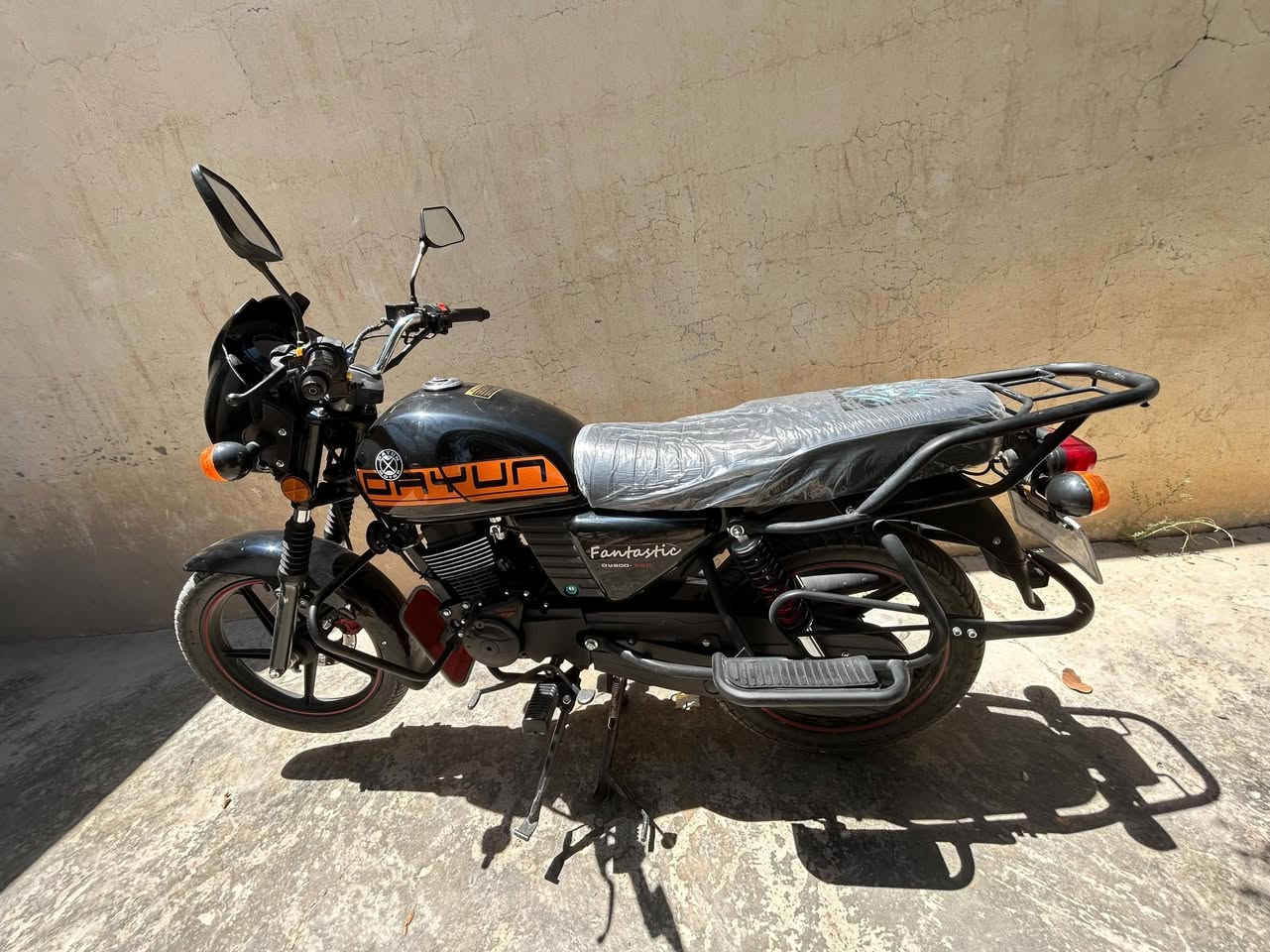 دايوان البيع موديل 2025 مفوله كفاله عامه سعر 1450بيها مجال


**إذا كنت صاحب هذا الإعلان وتريد حذفه لأي سبب، رجاءا أرسل رسالة إلى الدعم الفني**