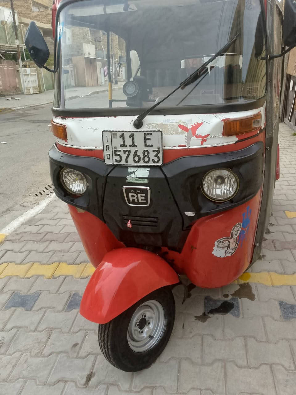 سلام عليكم تكتك رقم وسنوية بسمي مكينة 21تكتك بس تعمير دوس ولغد واحد لباقي كلة بلادي تكتك خير من الله كبل لشارع سعرهة 5100وبيهة مجال لشراي لمو شراي لتراسل عنوان الحسينية مصقط شارع ابو جلاال رقم الهاتف ***********
