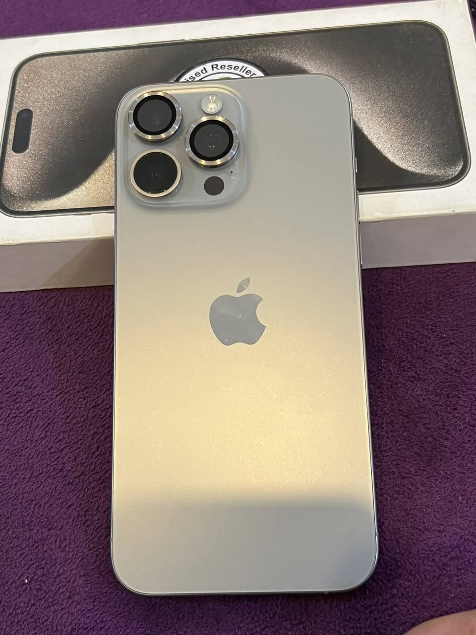 سلام عليكم. مستعجل على بيعته ايفون 15بروماكس. ذاكره 256 بطاريه 100/🔋شرق اوسط ماستر.  مكاني بغداد. وهذا رقمي *********** قفل ٩٧٥  مستعجل على بيعته ماعندي توصيل
