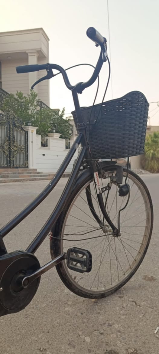 بايسكل ياباني نضيف كلشي مابي ٨٥ وبي مجال كركوك, العراق


**إذا كنت صاحب هذا الإعلان وتريد حذفه لأي سبب، رجاءا أرسل رسالة إلى الدعم الفني**