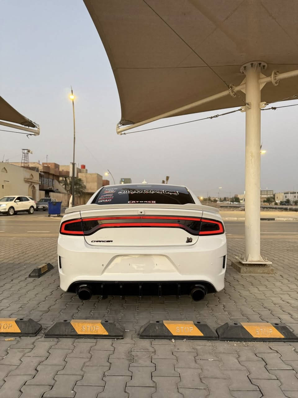 للـ//بيع او مراوس

جارجر سكات باك 
موديل : 2017 
حجم المحرك : V8 6.400
الممشى :104 الف 
الرقم : بغداد باسمي 

الحادث : جاملغ الايمن وحافه الباب

مواصفات : 
بدون فتحه ورادار 

الاضافات 
ويل SRT اصل 
جكات s2 البطل مالهن كاربون فايبر 
شوتة مفتوحة موبار + كاج كان اصلي 
اكزوز 3 انج تفصال داون بايب اكس بايب 
دبات htpower بوابات
دركة RPM امريكي اصلية 
لايتات لد متغير زرع + زنون
السيارة عليها بلكات ريسنك 
ولف حماوة 82 ميشيموتو
فيت بم ريسنك + نوزلات هيلكات 
برمجة ايكل وياها ملفين 
عنوان السيارة : البصرة 
للتواصل : *********** . ***********
