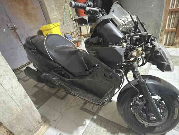 دراجه فورزه صفر عشره 0/10للبيع جاهزه وشغاله مكينه مكفوله غراضه موجوده والكفرات موجودات نقصهن بس الغود الاماميات 
المكان ميسان قضاء الميمونه 
رقم الهاتف ***********
السعر ٧٥٠
