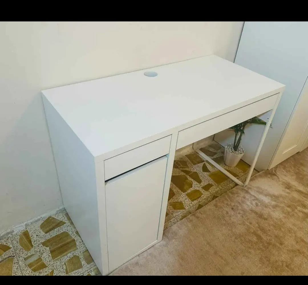 للبيع ميز ايكيا نضيف جدا اشتريته ب ٢٠٠ اريده ب ١٢٥ مكاني بغداد حريه


**إذا كنت صاحب هذا الإعلان وتريد حذفه لأي سبب، رجاءا أرسل رسالة إلى الدعم الفني**