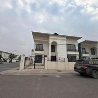 فلة ركن • ٣٠٠م • قرب زيتون ستي