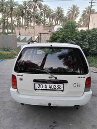نيسان سني موديل 91 سياره خير من الله تايرات جدد كير محرك كله نضيف مانا...