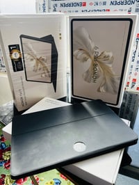 للبيع مستخدم يوم واحد فقطHonor pad 9 ضمان اصلي ومعتمد مع كيبورد ذكي كا...
