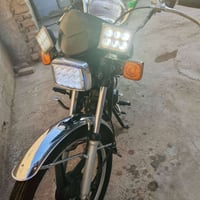 دراجة للبيع السعر 500وبيه مجال الرقم 07852125077