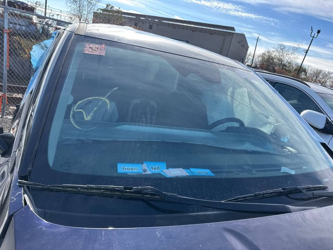 للبيع كيا كرنفال بعد خمسة ايام توصل للميناء الضربة كما. موضح في الصور


**إذا كنت صاحب هذا الإعلان وتريد حذفه لأي سبب، رجاءا أرسل رسالة إلى الدعم الفني**