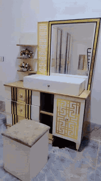 السلام عليكم غرفه ١٠ قطعه للبيع السعر 850 استعمال ثلاثه اشهر
***********
