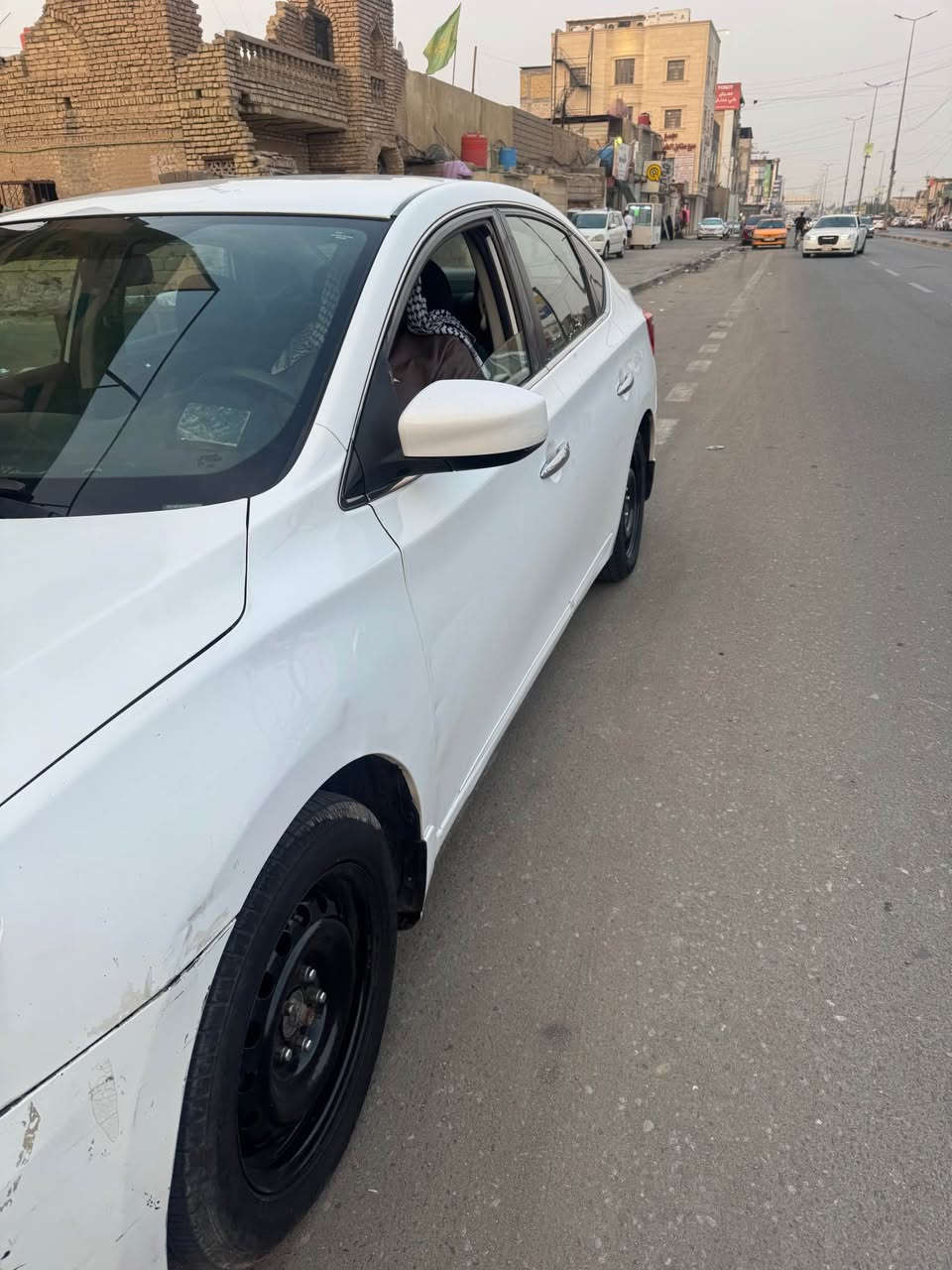 السلام عليكم نيسان سنتره 2018

كلشي موضح بالمنشور حدادة جديده 

مستحقه درايم شفت ومشط

بيها قطعه وحده فقط البنيد 
  
سعر 100وبي مجال 
*********** البصرة, العراق
