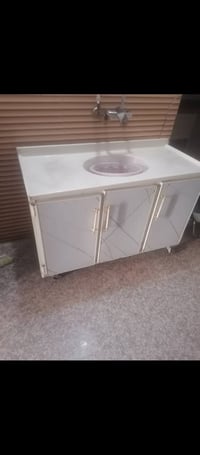 كاونتر • نظيف • سنك مرمر