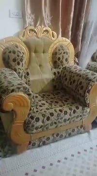 للبيع • صوفا • زعفرانيه دور الشرطه