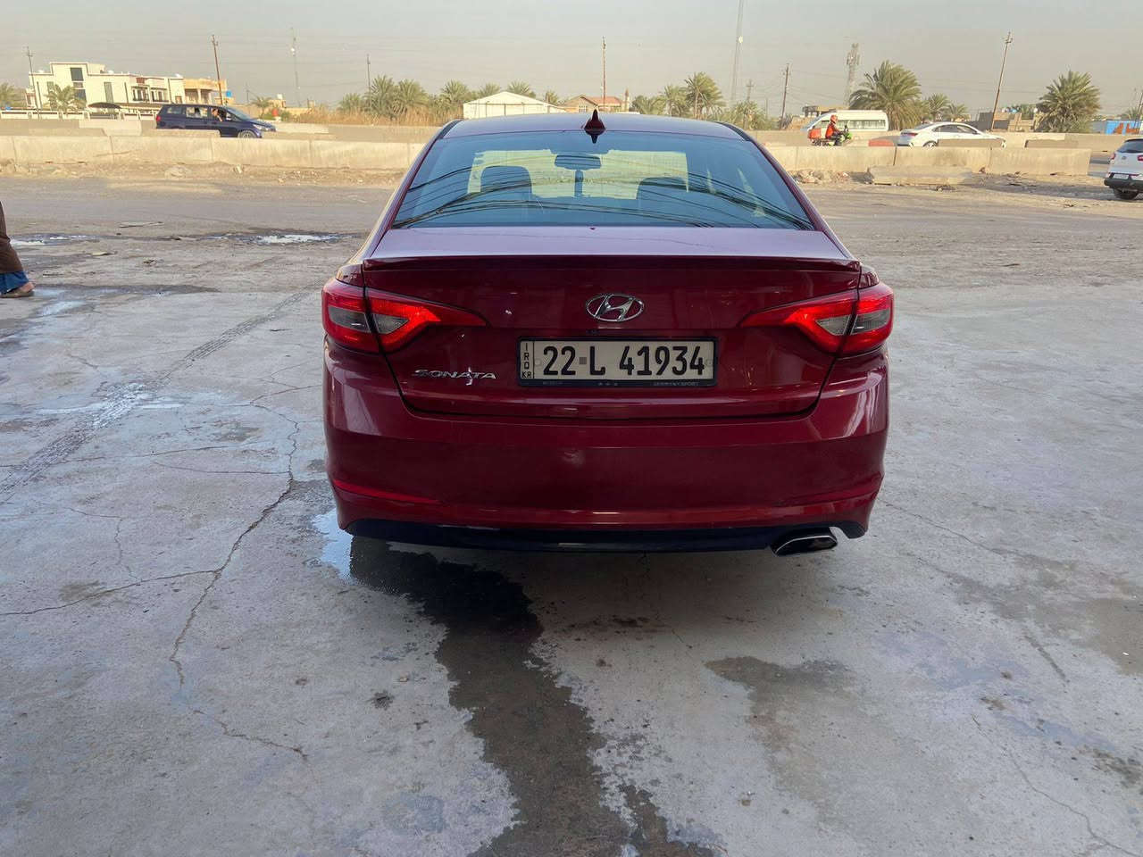 السلام عليكم سياره سوناتا موديل 2017 وارد امريكي حادث جاملغ وبنيد بدون داخل سياره خيرر من الله ترايك وين متريد السياره بسم عربي شوكت متريد تحويل تبريد ثلج تخم تاير جديد سياره خيرر من الله 115 وبيه مجال بسيط مكاني حي الجهاد رقم التليفون ***********
